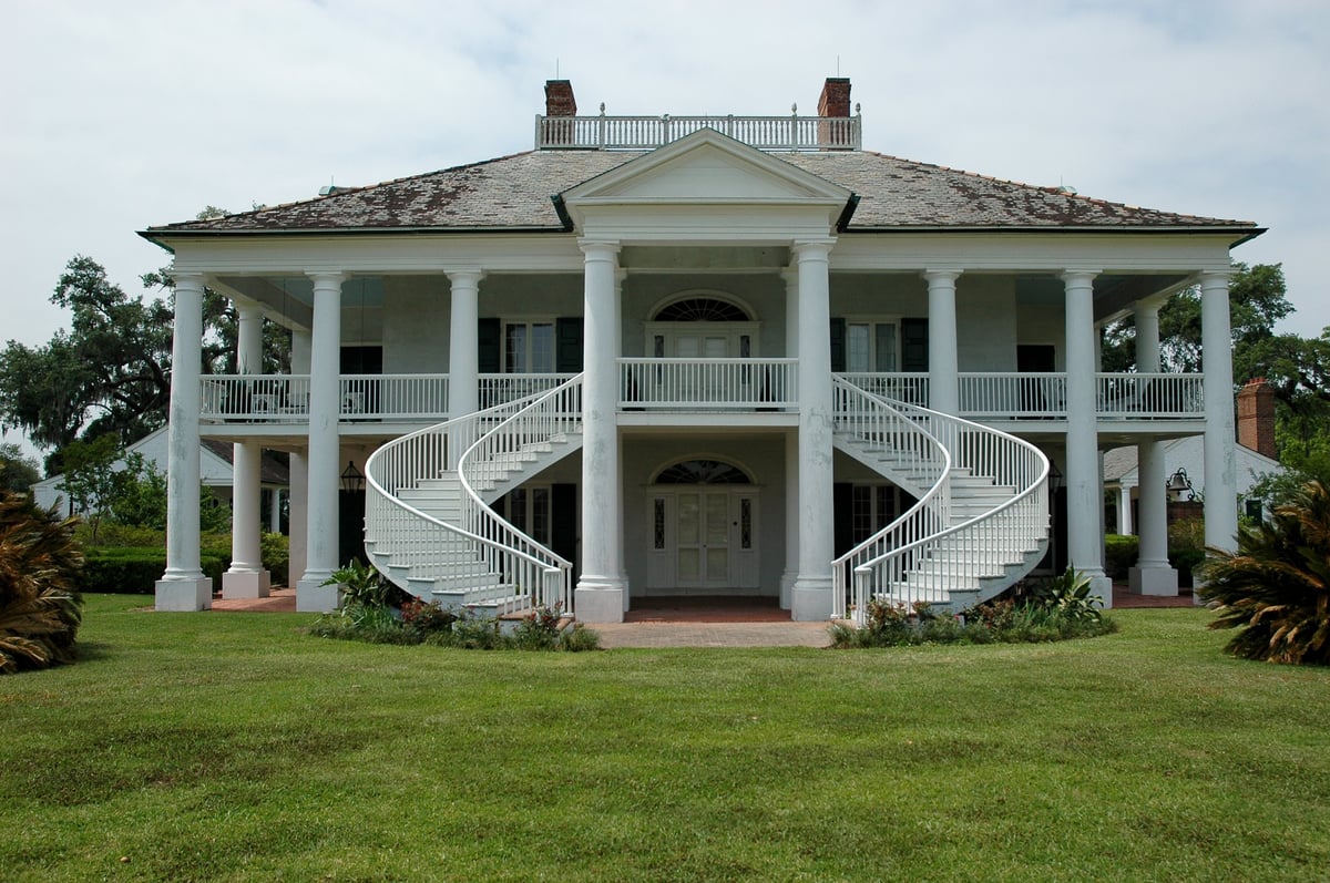 Grand plantation-era great house architecture reminiscent of Rose Hall, Montego Bay